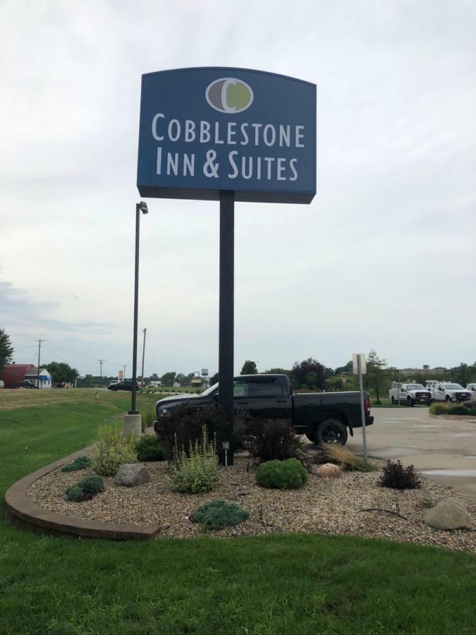 Cobblestone Inn & Suites Fort Madison Luaran gambar